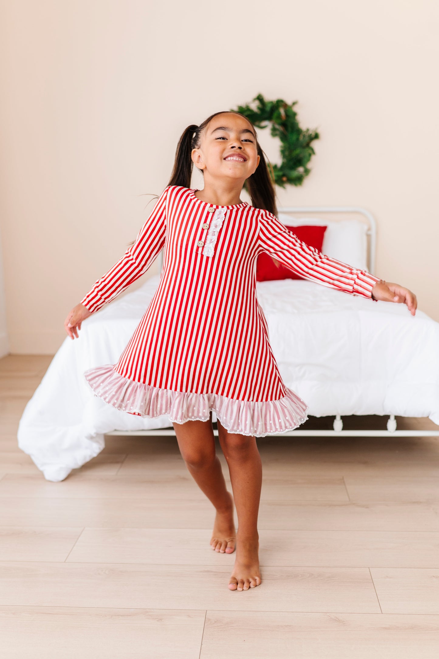 Red Stripes | NIGHTGOWN