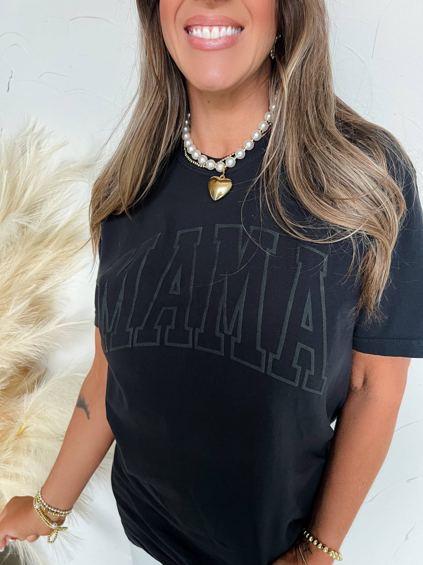 Mama Puff Letter Graphic Tee- Black (Size Small)