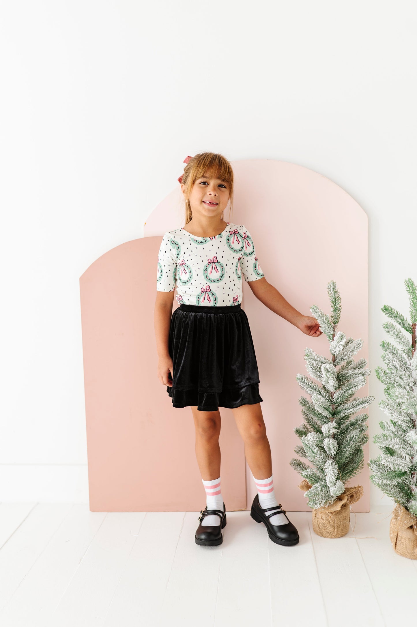 Girly Wreath Scoop Back Tee