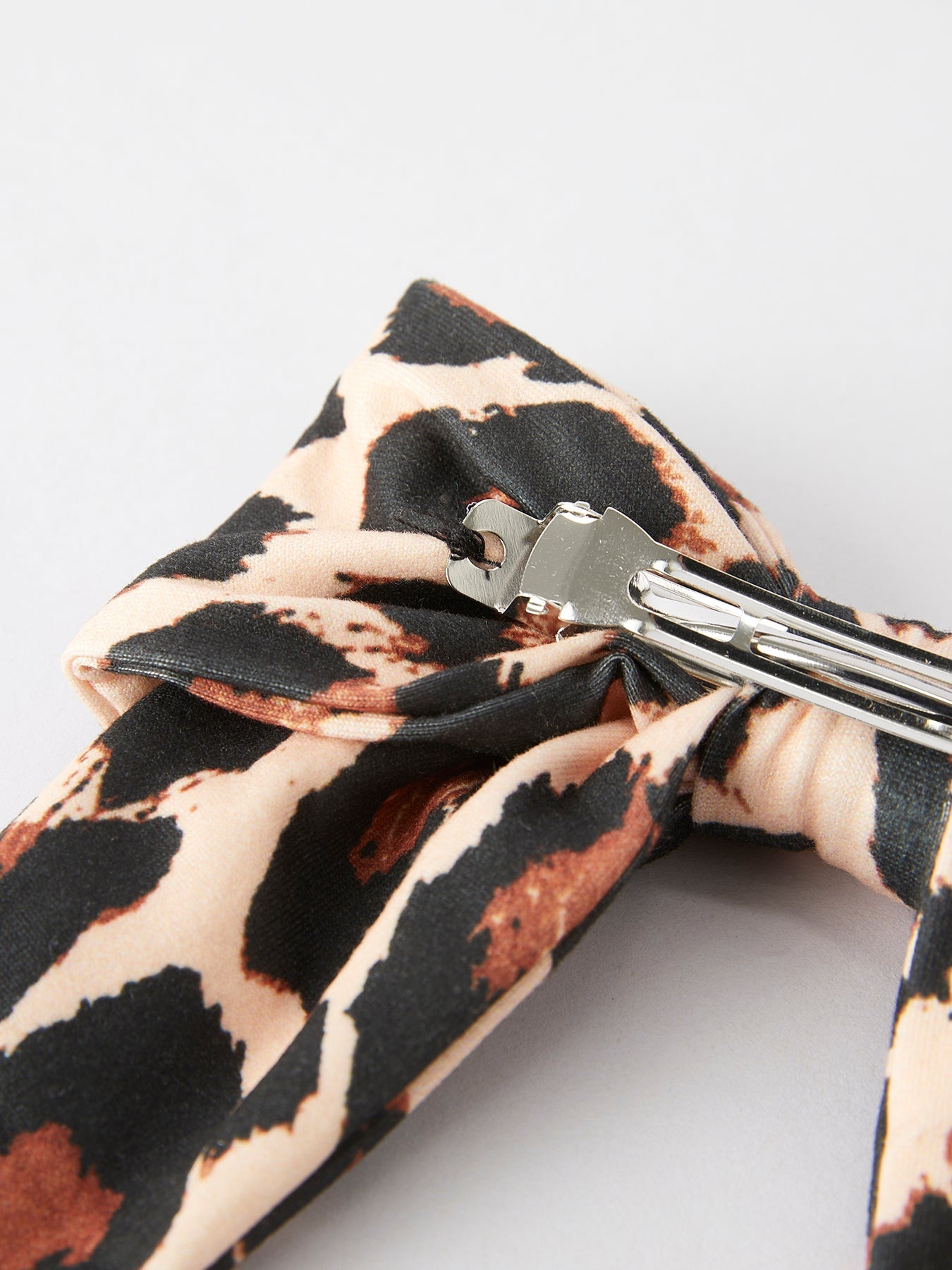 Leopard Print Bow Hairclip