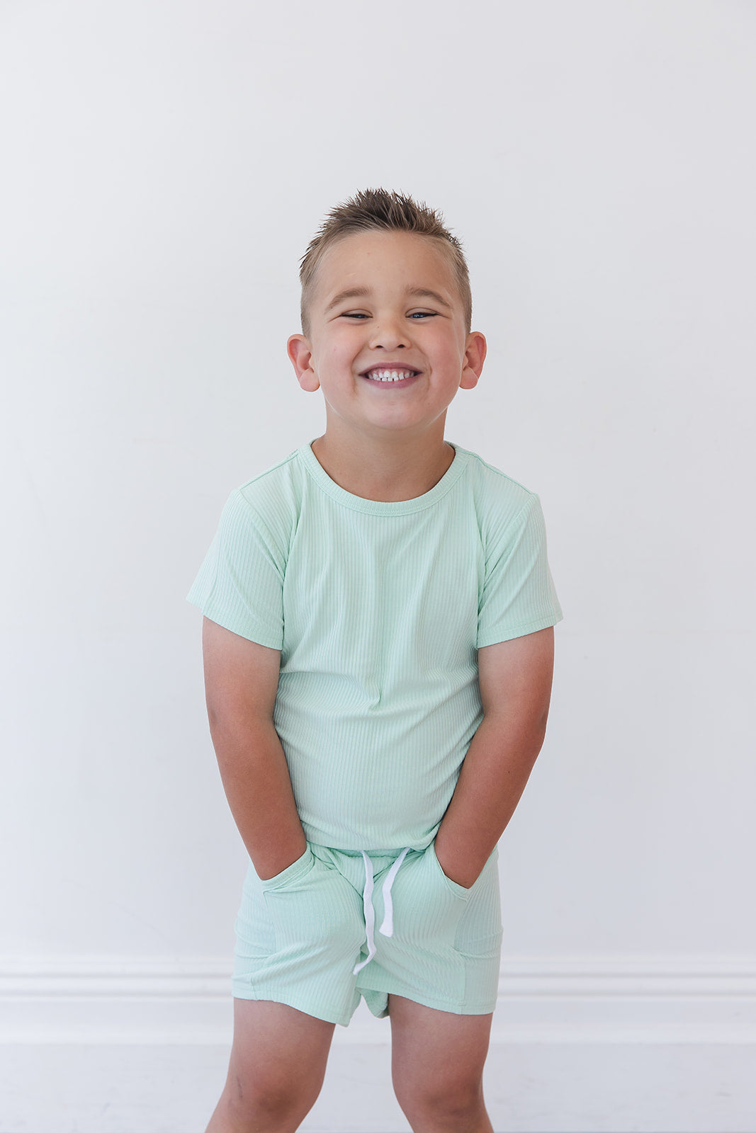 Lion Around Ribbed Pocket Short Set