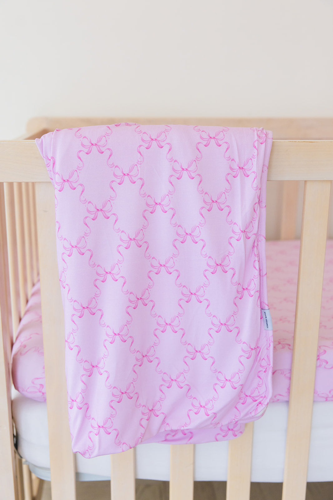 Emeryn Lightweight Blanket