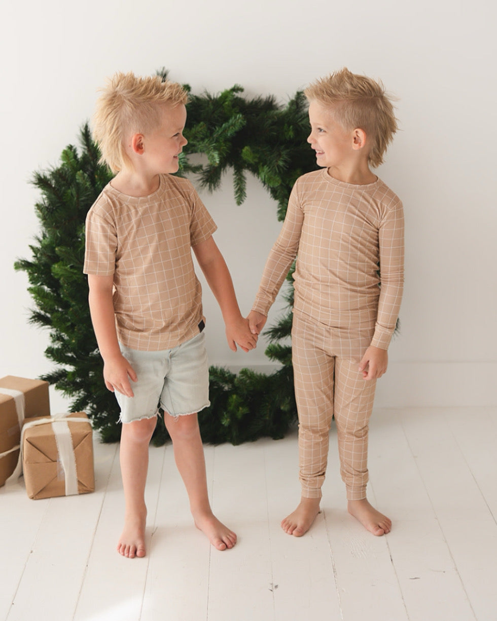 Cinnamon Cider Grid 2-Piece Pajama Set
