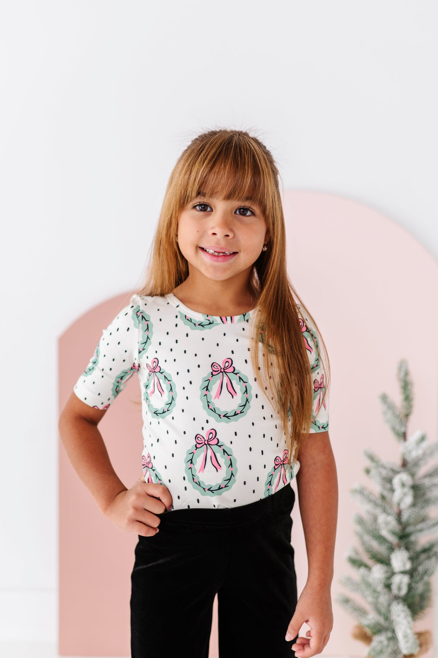 Girly Wreath Scoop Back Tee
