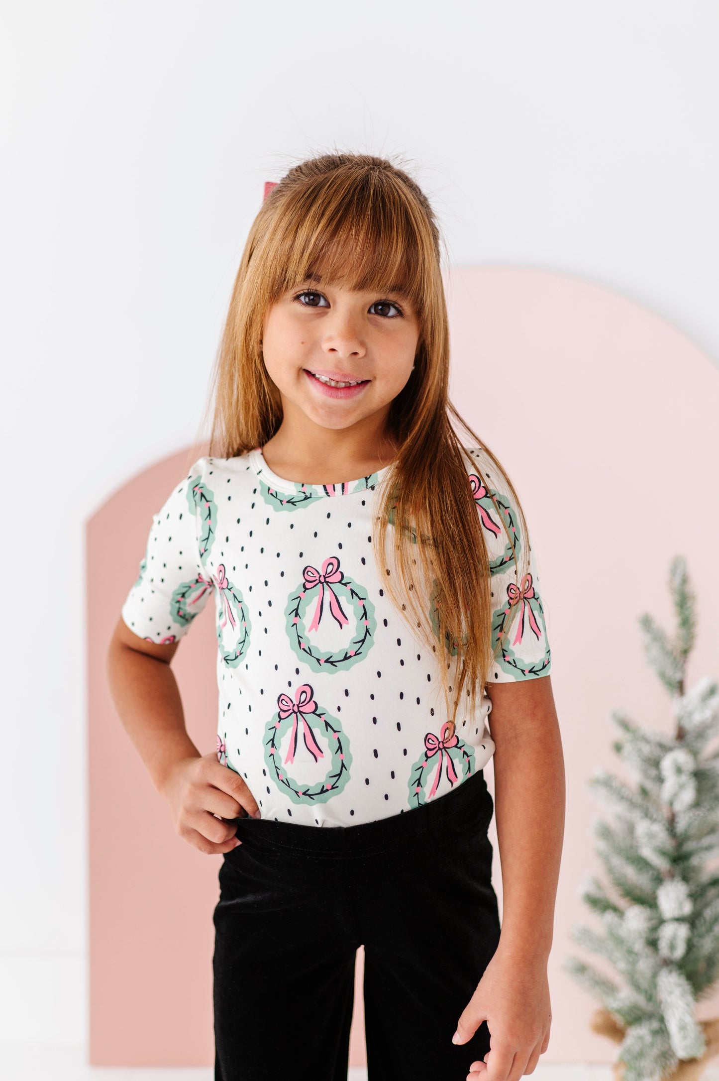 Girly Wreath Scoop Back Tee