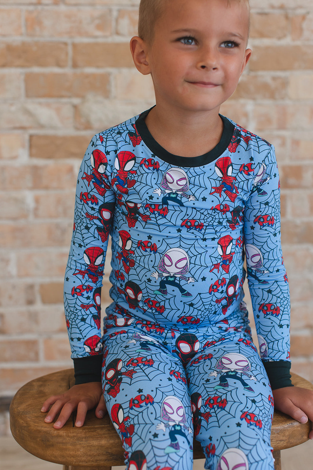 Webs UP 2-Piece Pajama Set