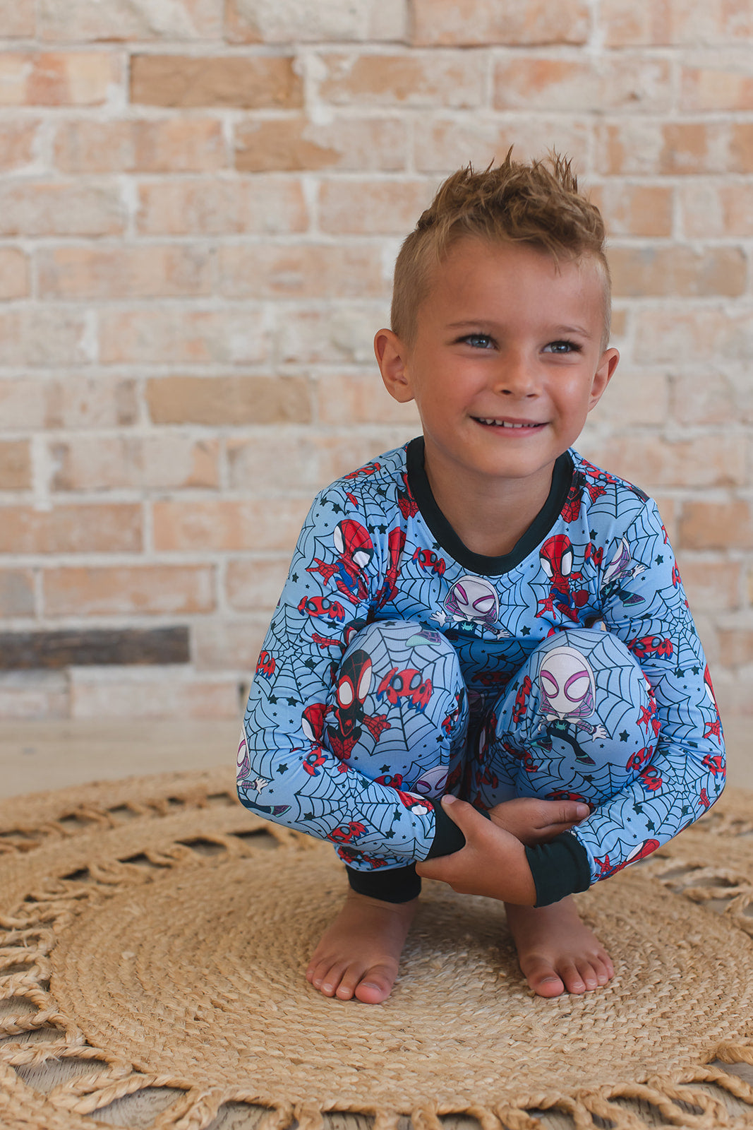 Webs UP 2-Piece Pajama Set