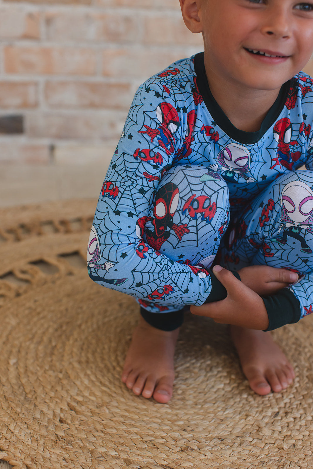 Webs UP 2-Piece Pajama Set