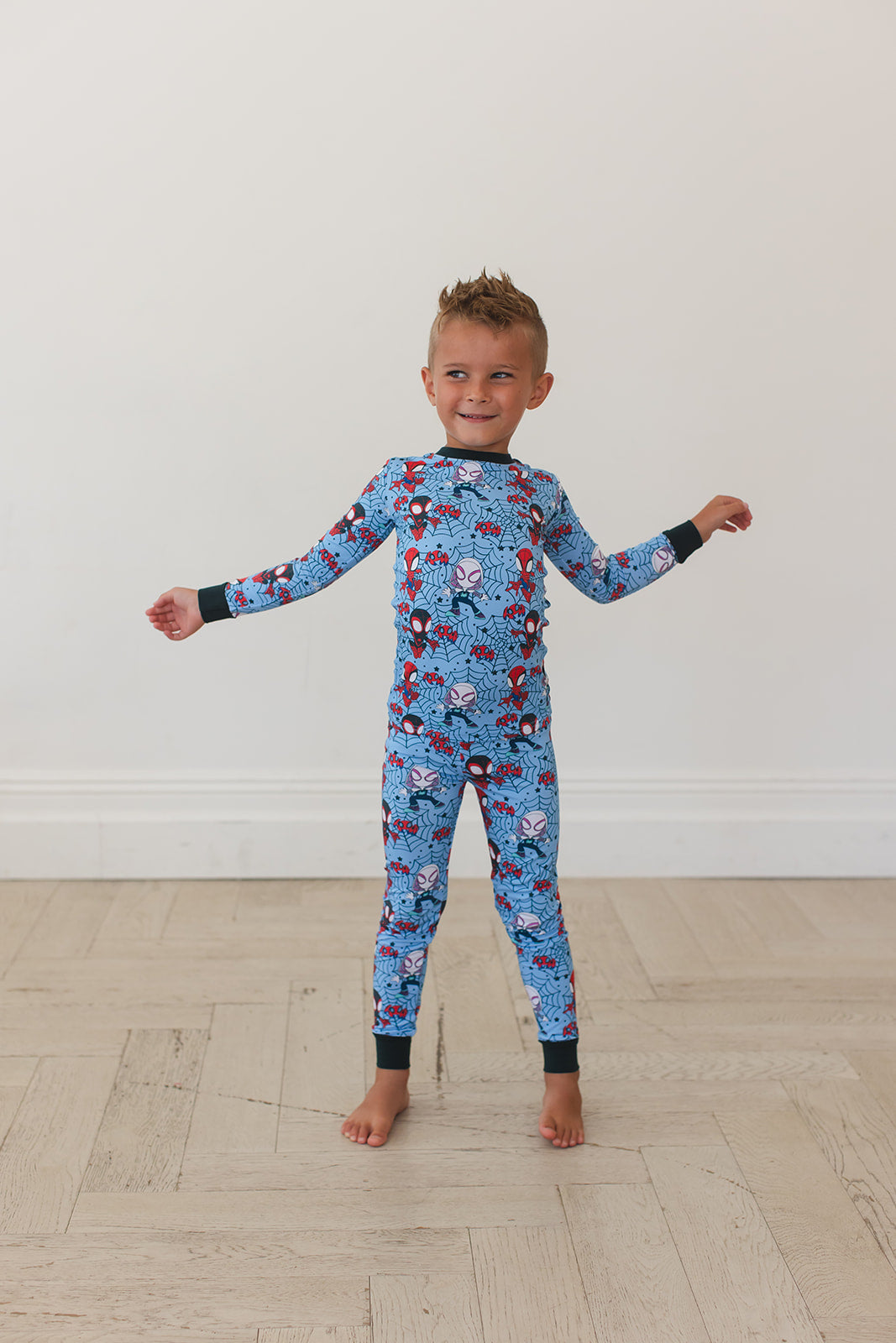 Webs UP 2-Piece Pajama Set