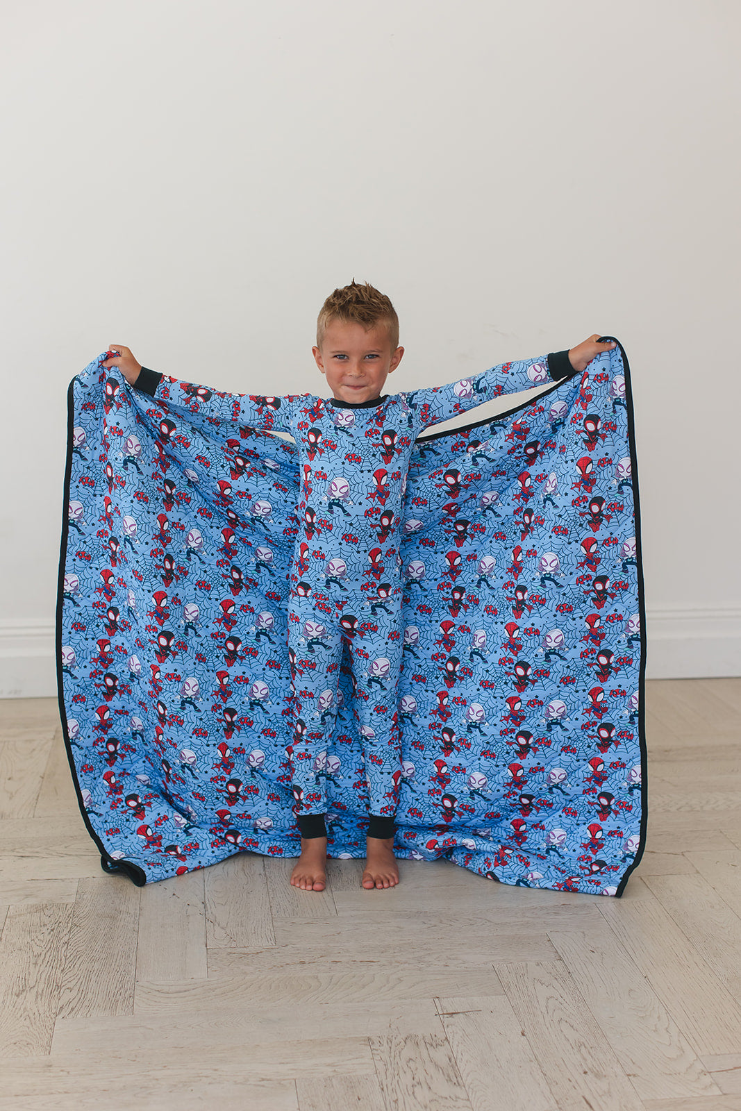 Webs UP 2-Piece Pajama Set