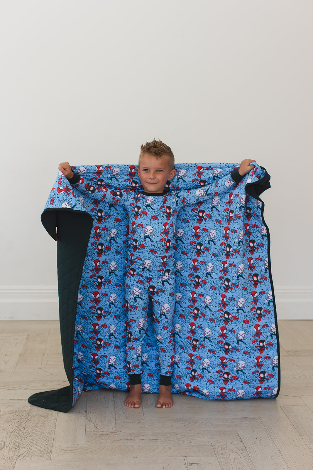 Webs UP 2-Piece Pajama Set