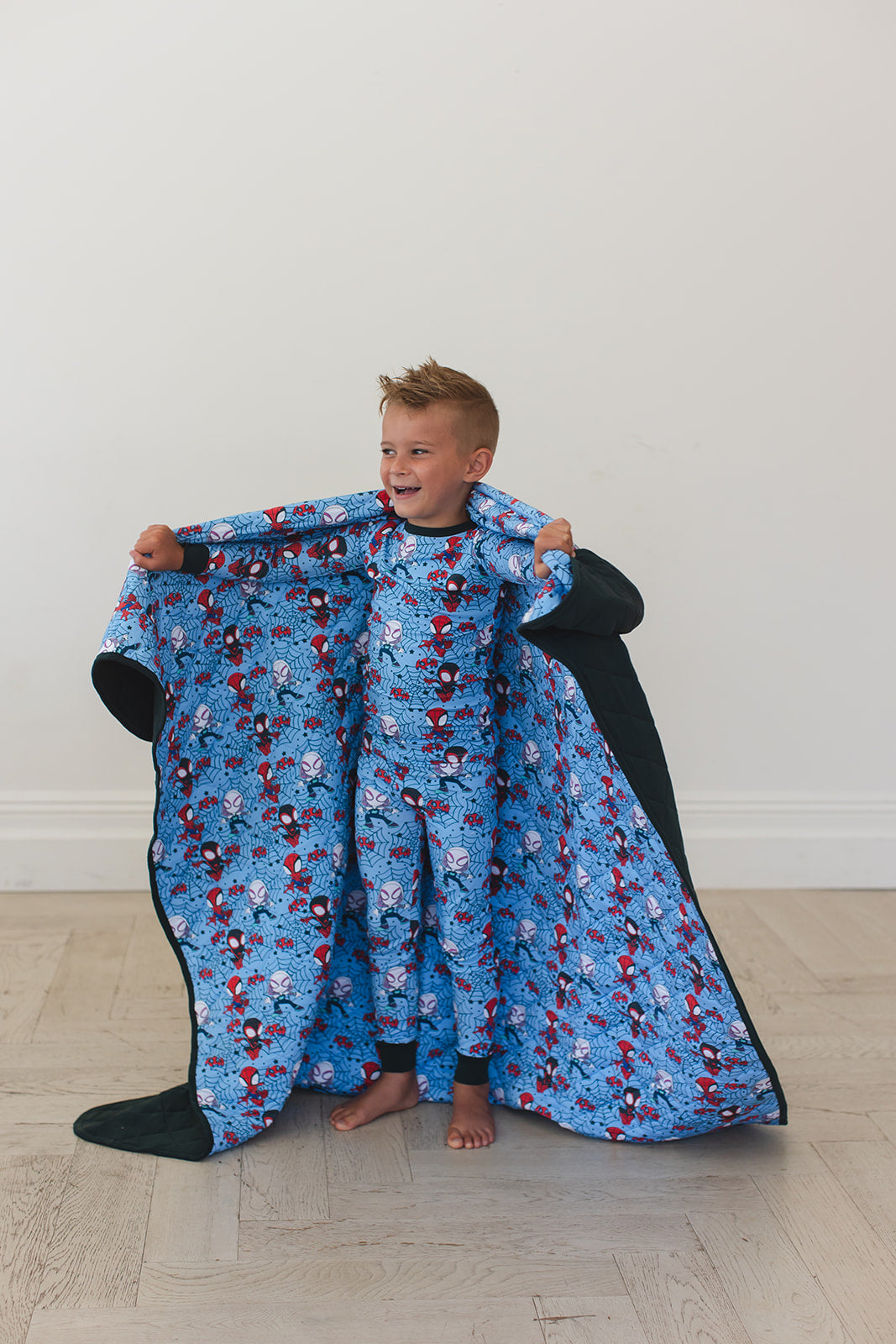 Webs UP 2-Piece Pajama Set