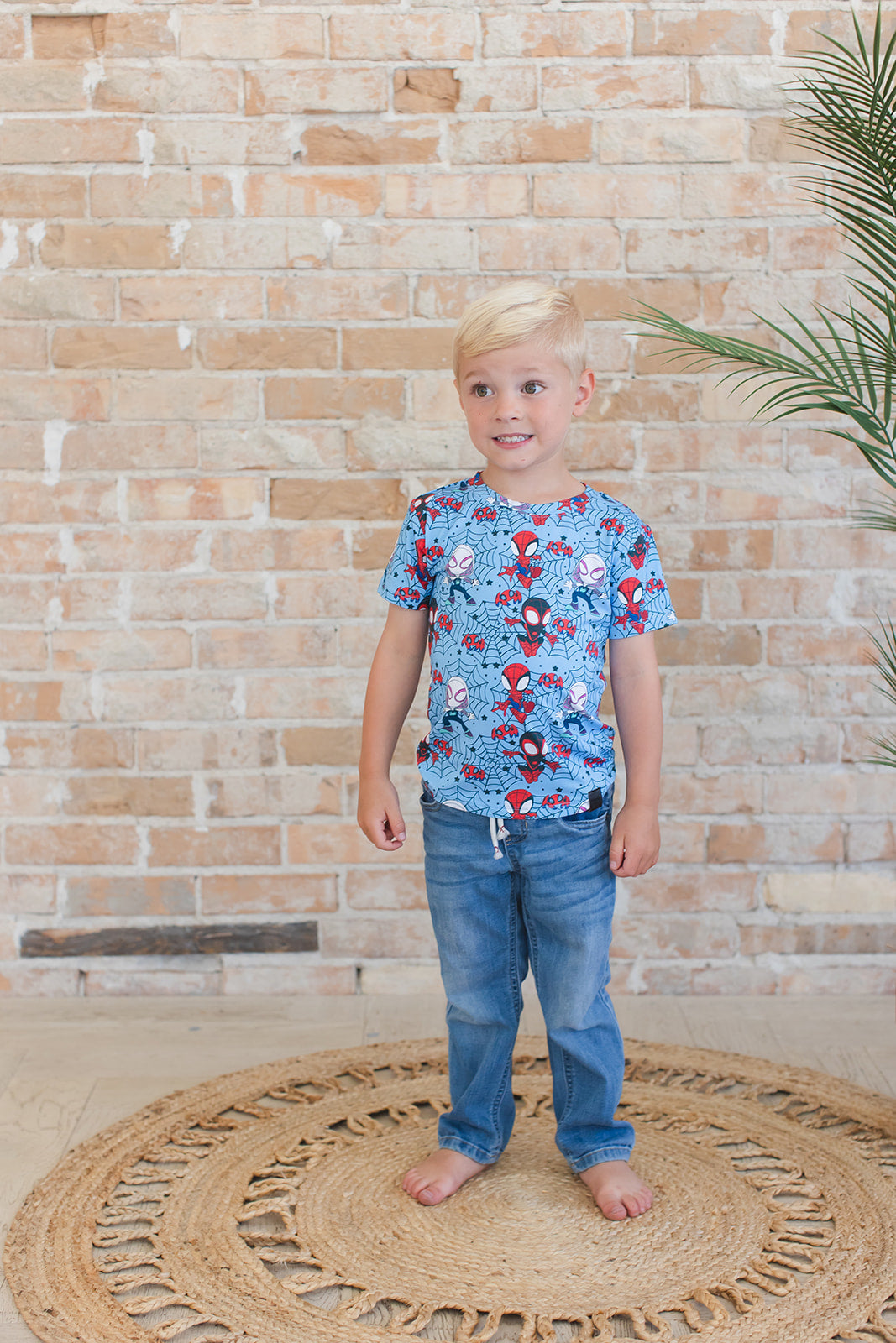 Webs UP Everyday Tee