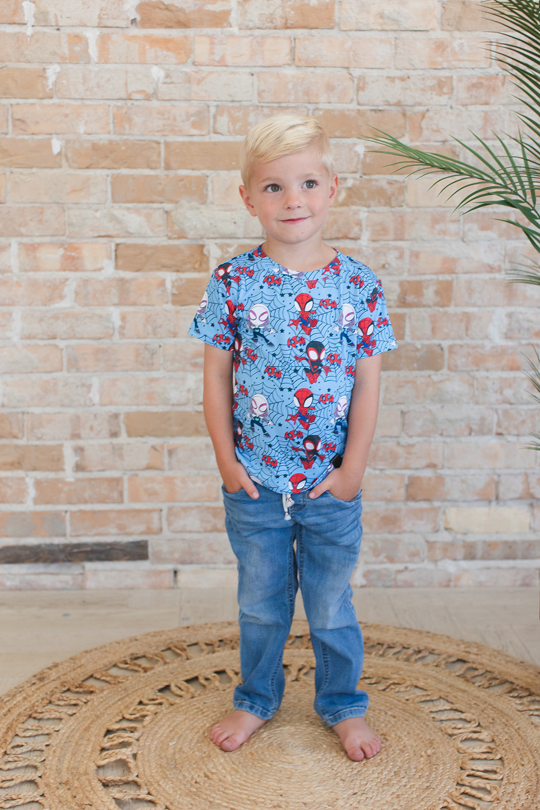 Webs UP Everyday Tee