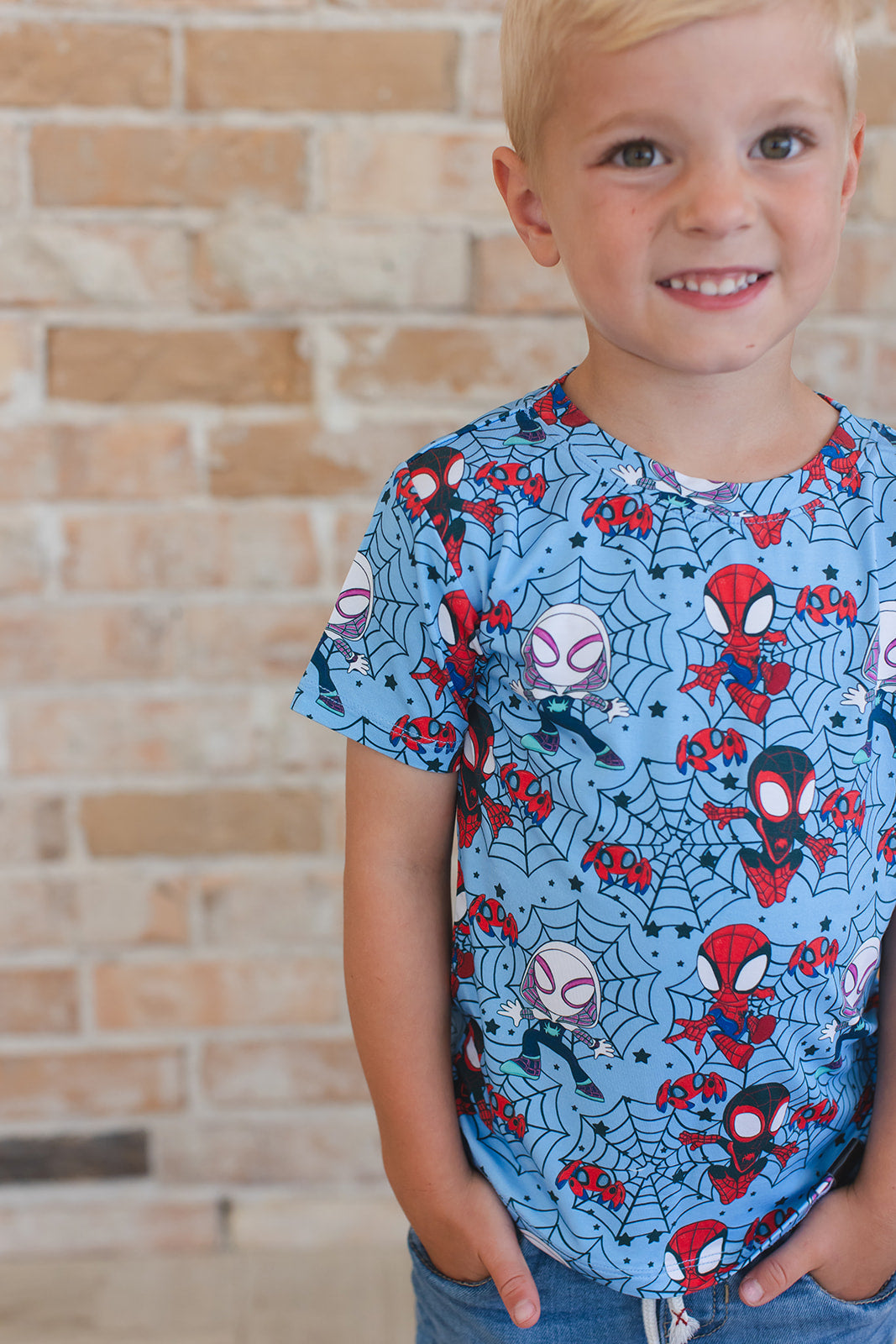 Webs UP Everyday Tee