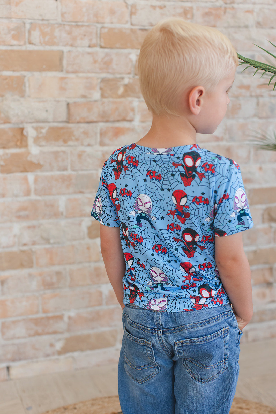 Webs UP Everyday Tee