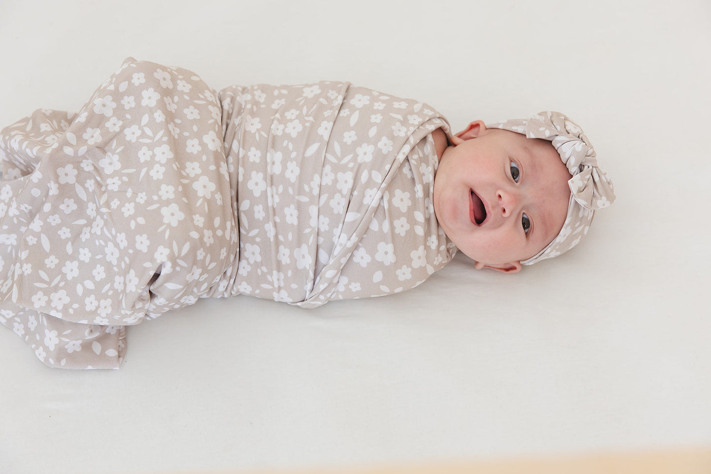 Calista Lightweight Blanket