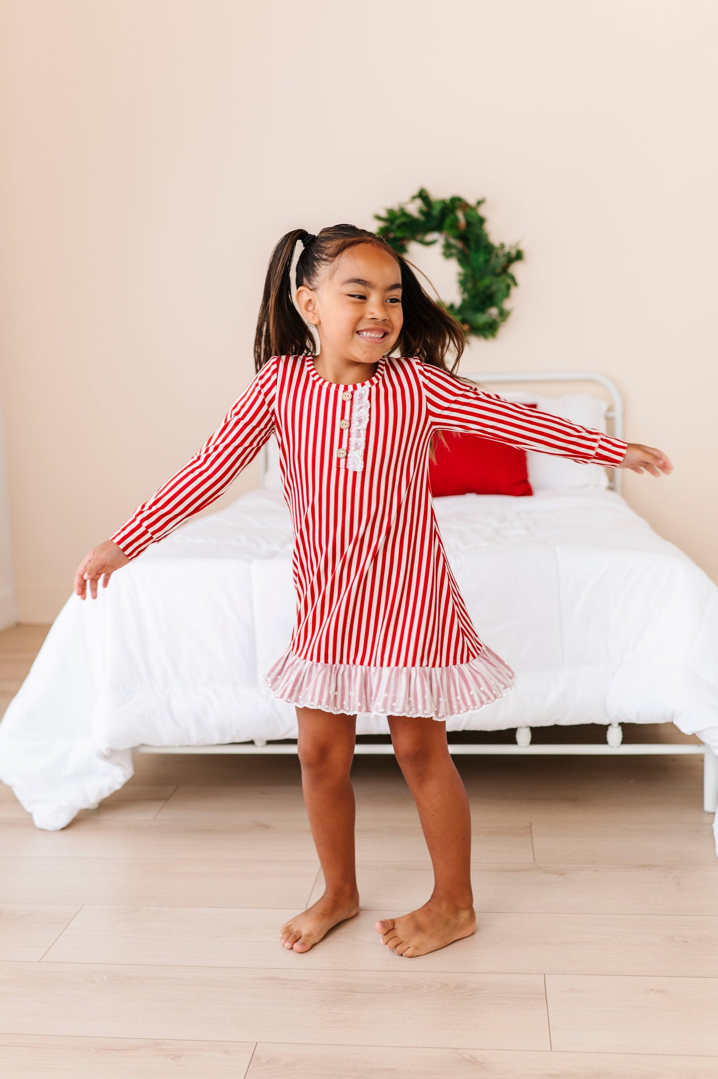 Red Stripes | NIGHTGOWN