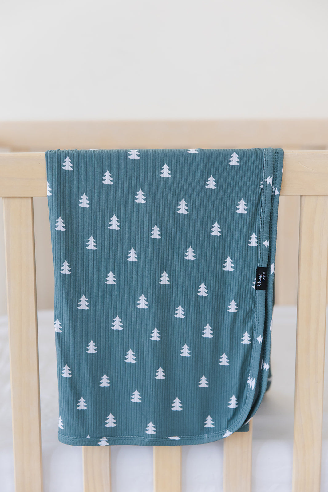 Northern Pine Ribbed Lightweight Blanket