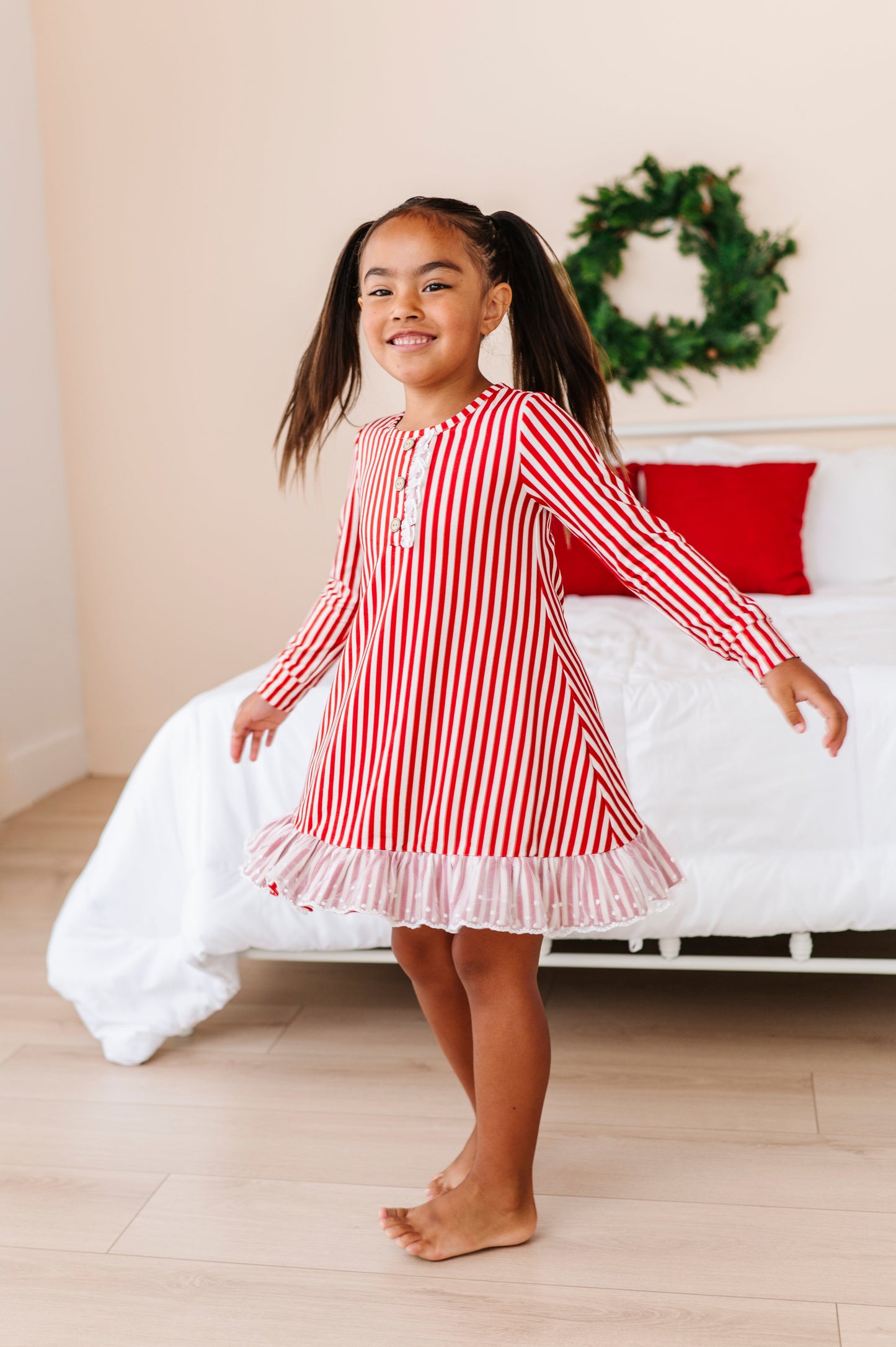 Red Stripes | NIGHTGOWN