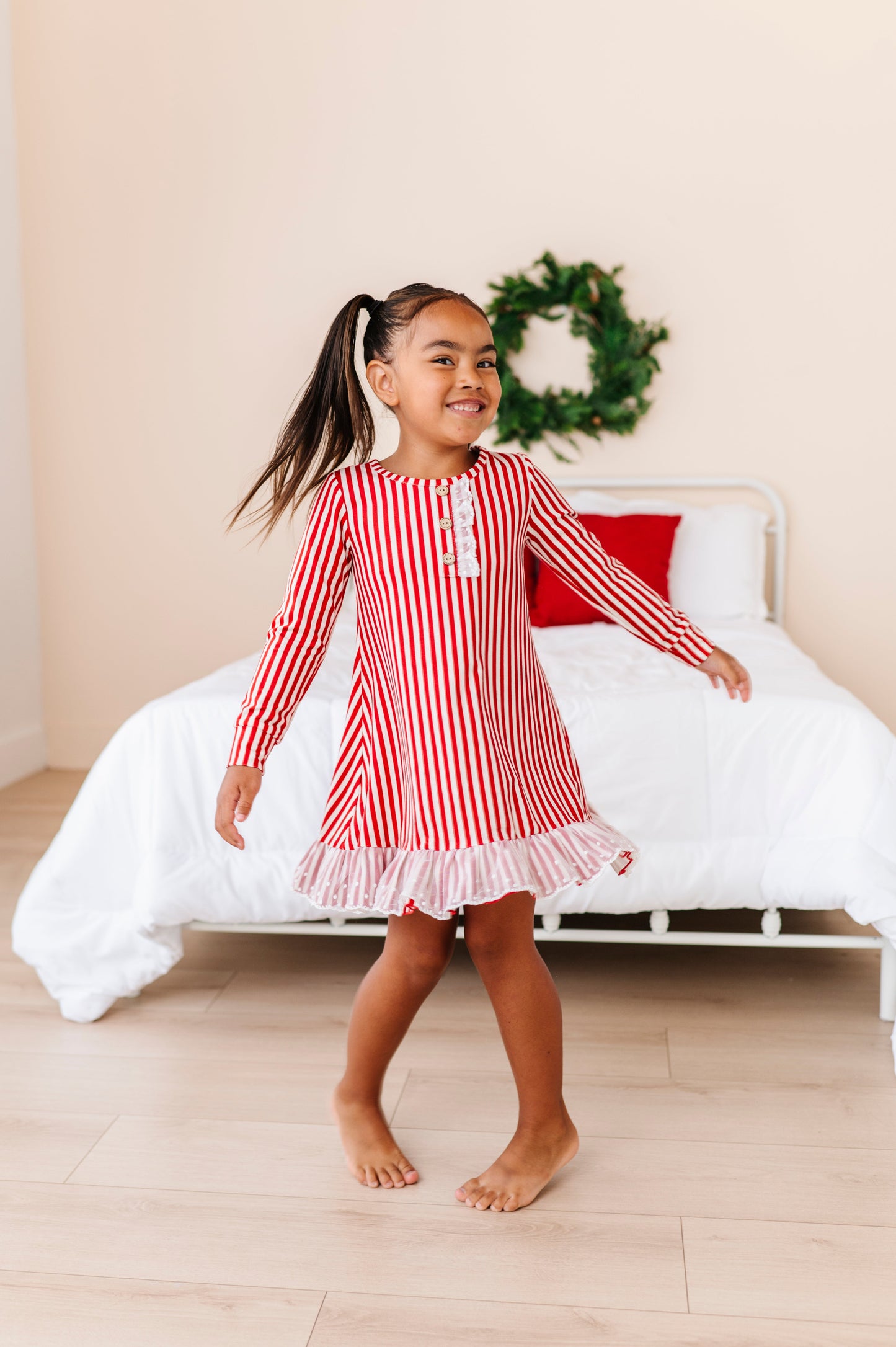 Red Stripes | NIGHTGOWN