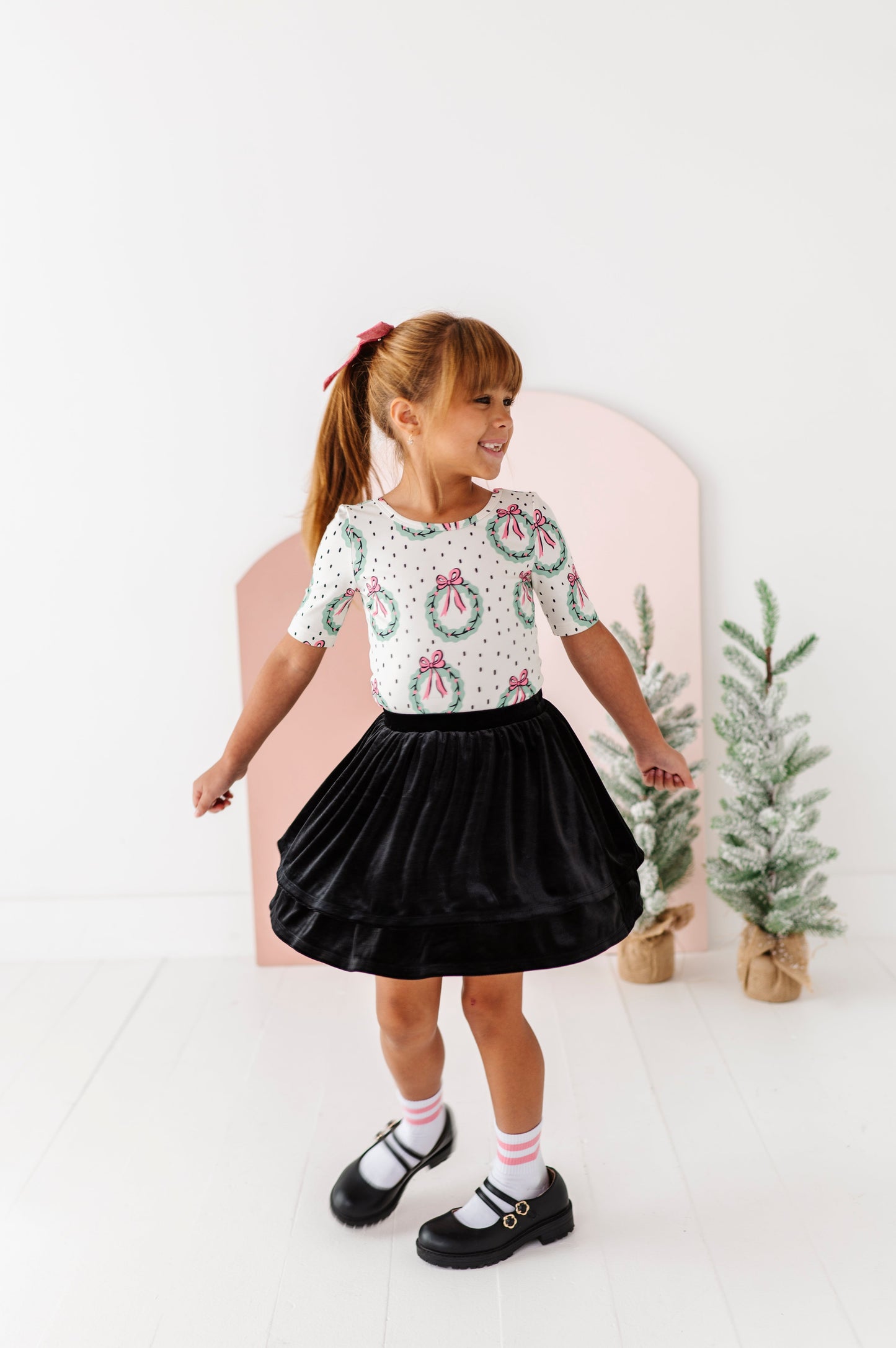 Girly Wreath Scoop Back Tee