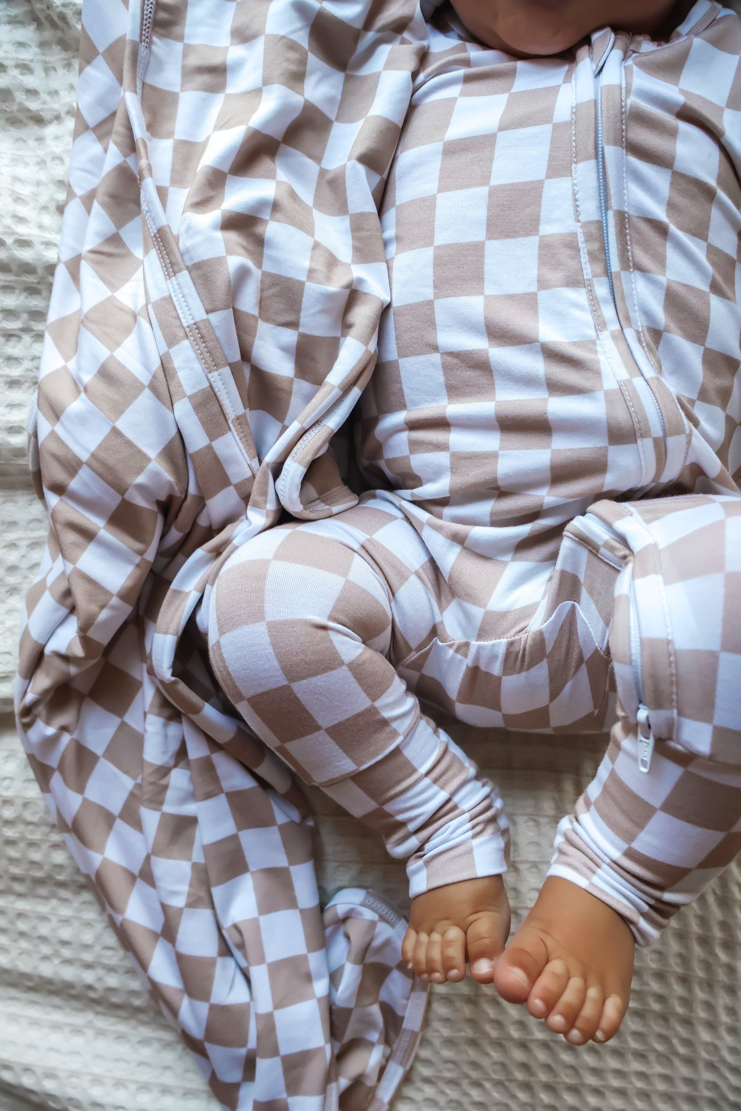 Checkered Zippy- Neutral