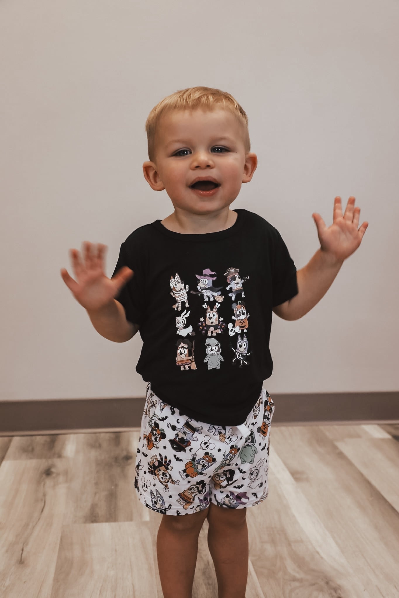 Costume Party Pocket Short Set- Black or White