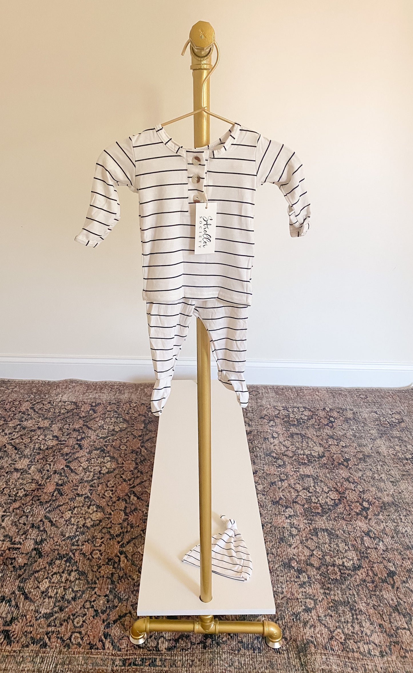 Black Stripes Baby Outfit Set with Hat/Headband Option (Newborn - 12 months)