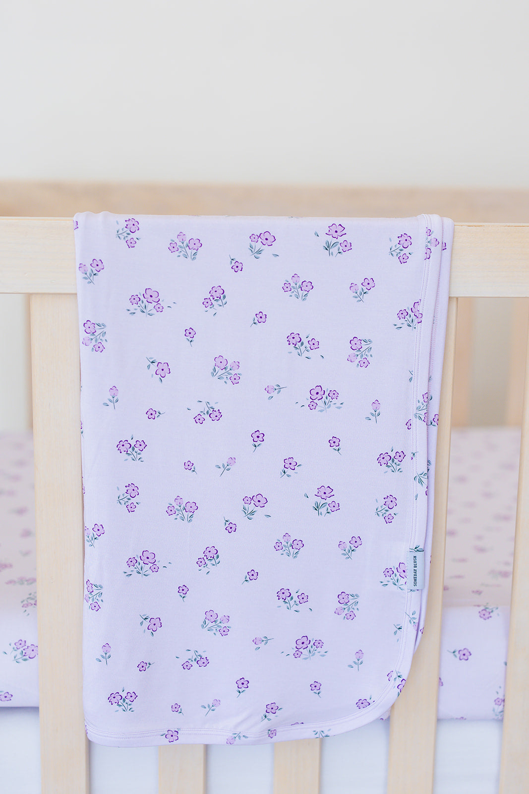 Aisley Lightweight Blanket