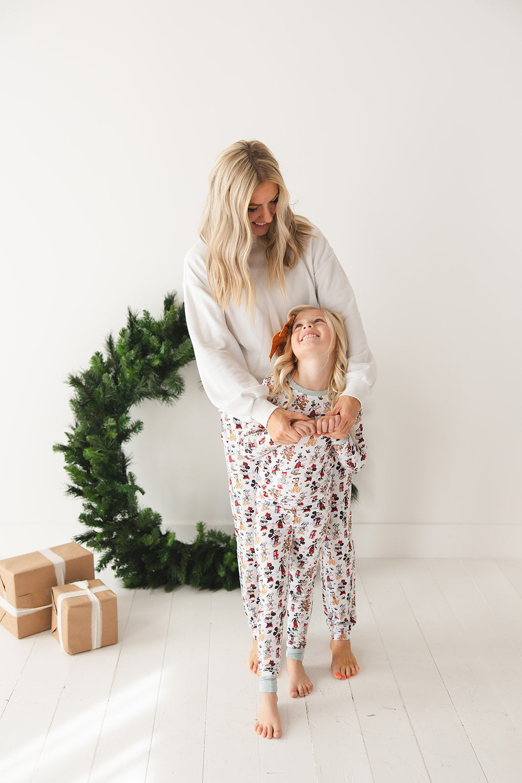 Vintage Christmas 2-Piece Pajama Set