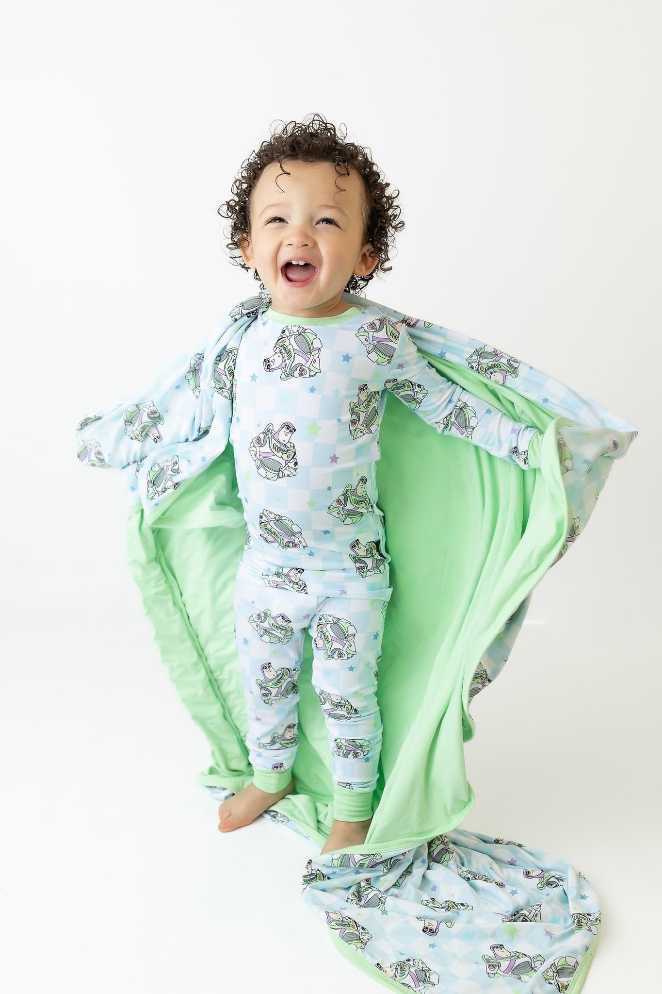 Buzz 2-Piece Pajama Set