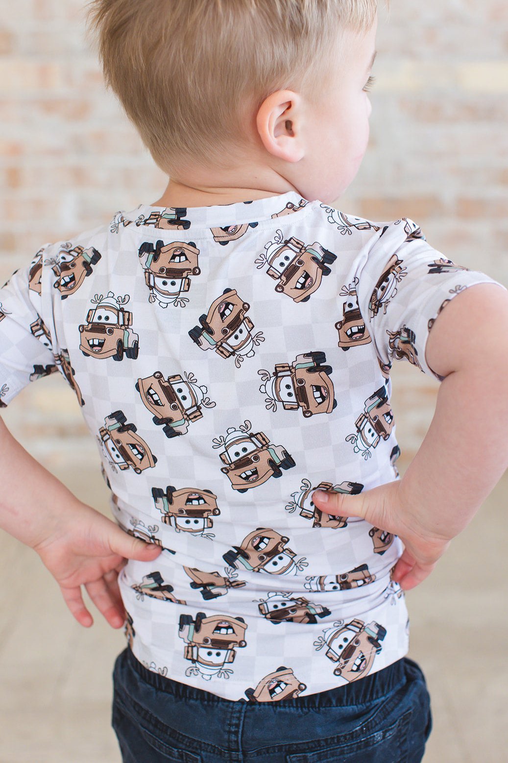 Tow in the Snow Everyday Tee