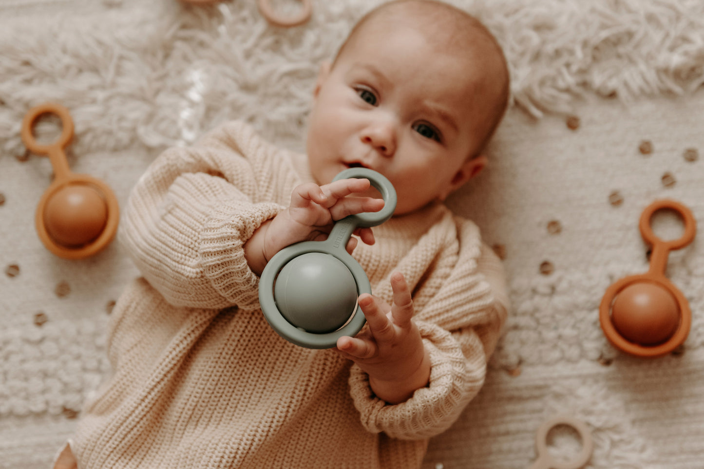 Rattle Toy - Ora | Peony