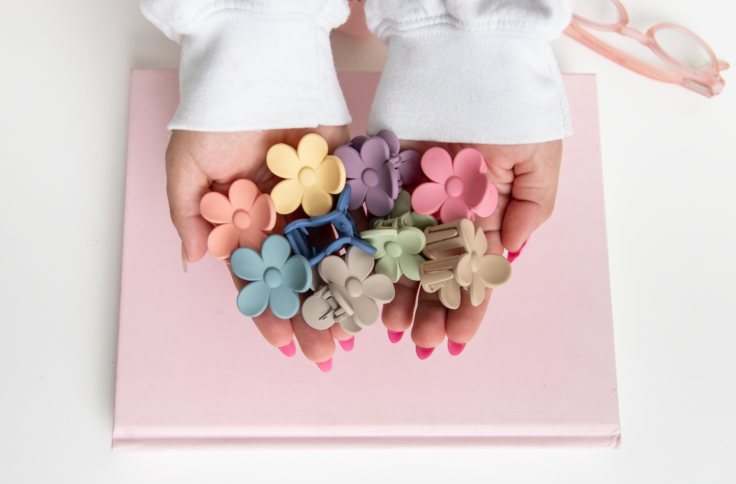 Mini Flower Claw Clips