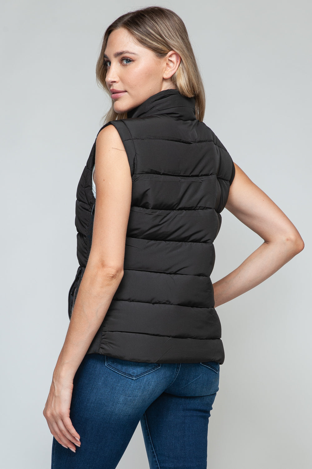 Apres Ski Zip Up Vest- Black