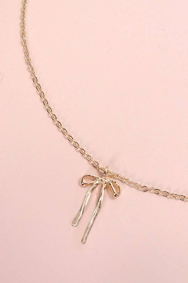 Golden Grace Ribbon Necklace