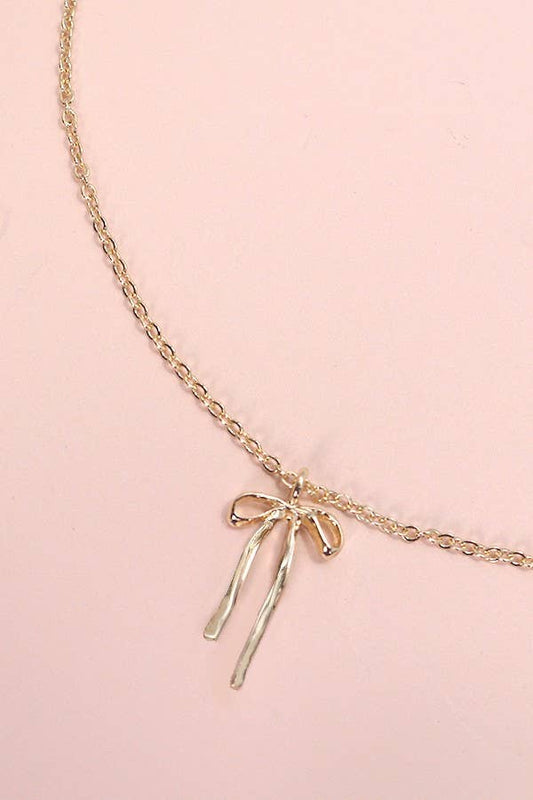 Golden Grace Ribbon Necklace