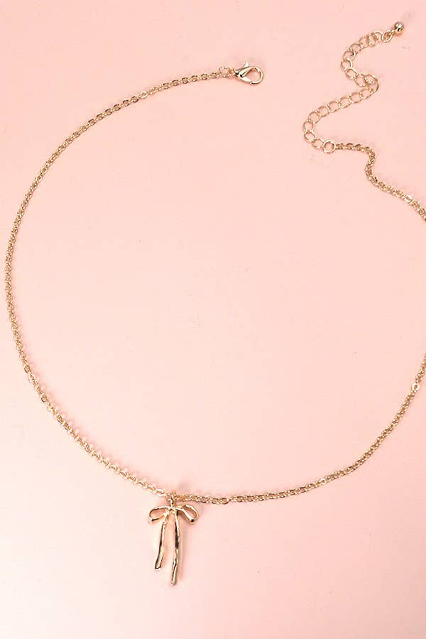 Golden Grace Ribbon Necklace