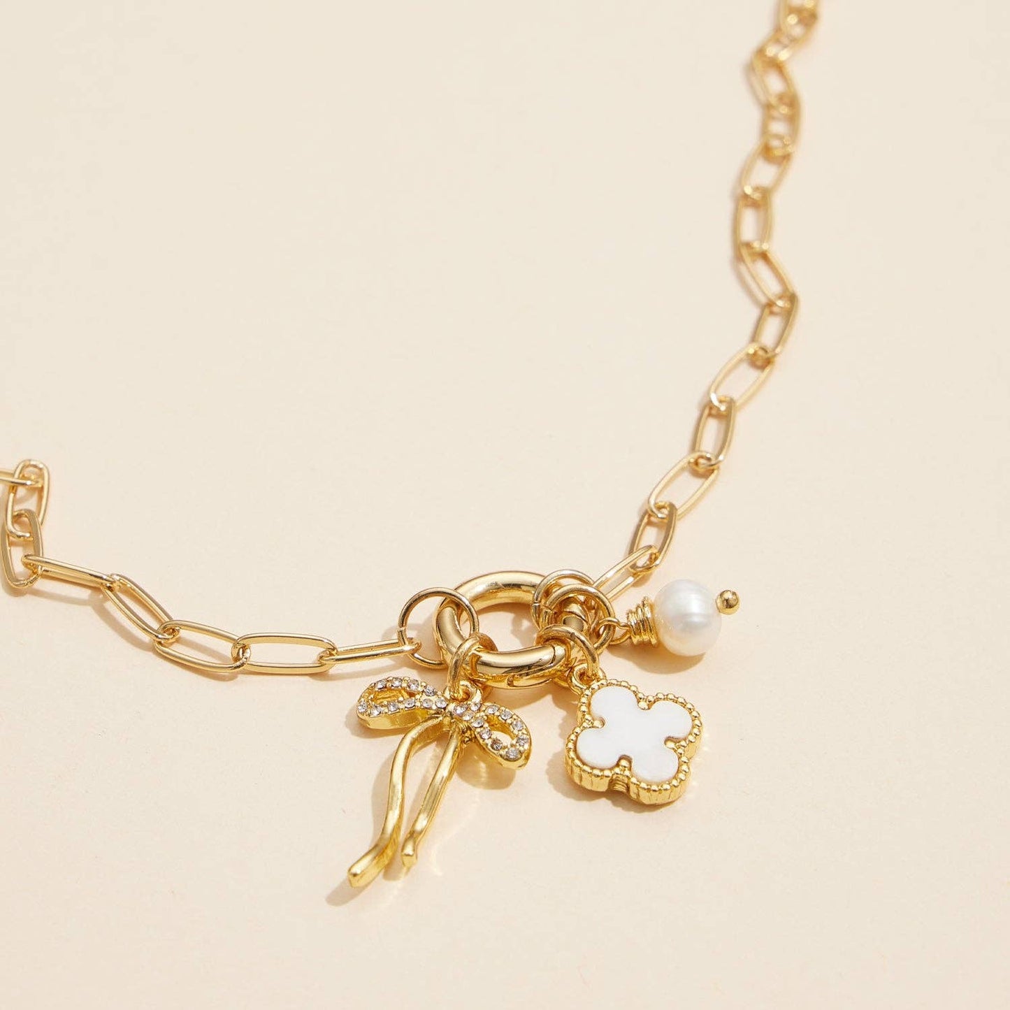 Bow Charm Necklace Gift Set