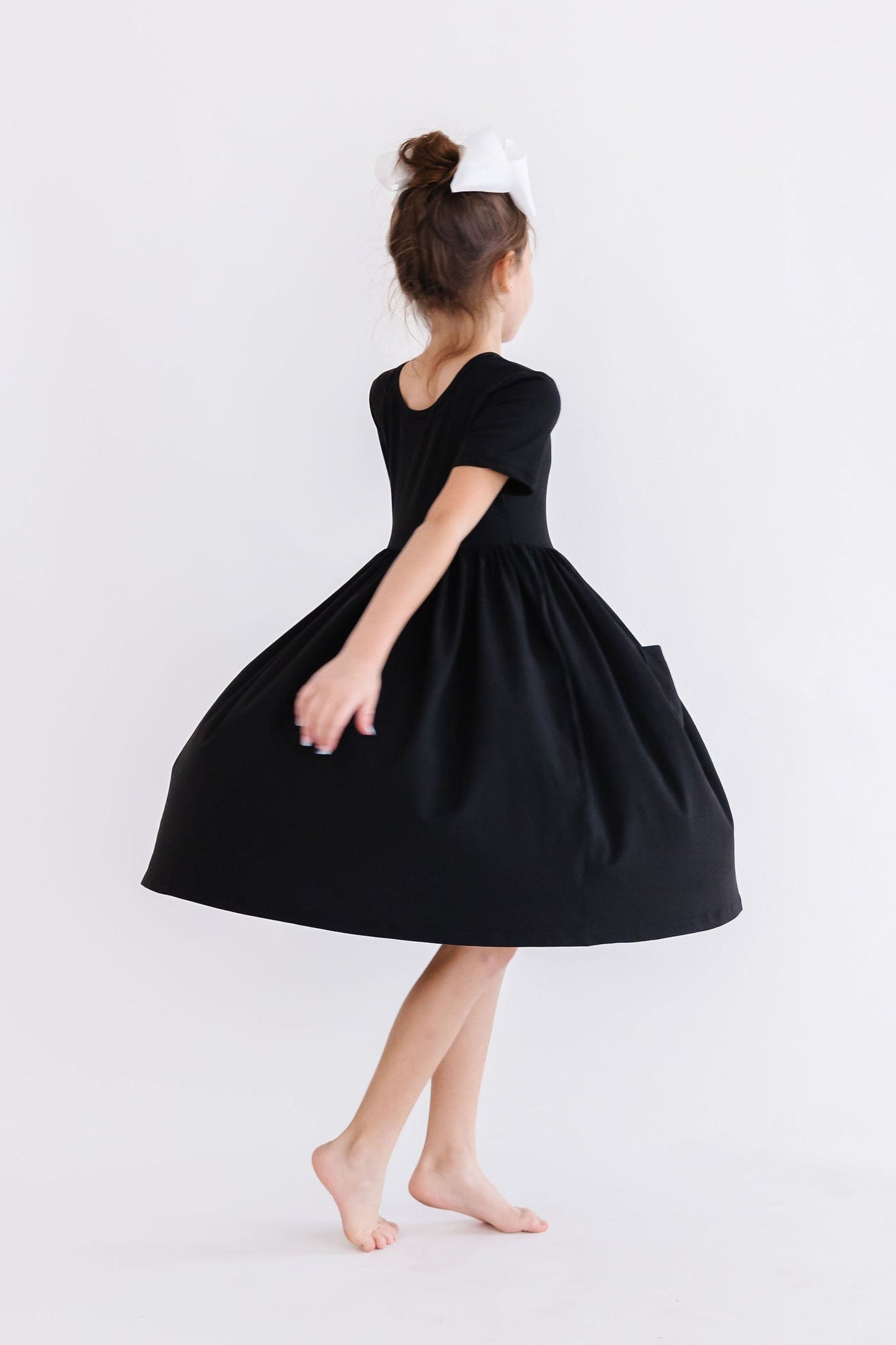 Black Short Sleeve Pocket Twirl Dress