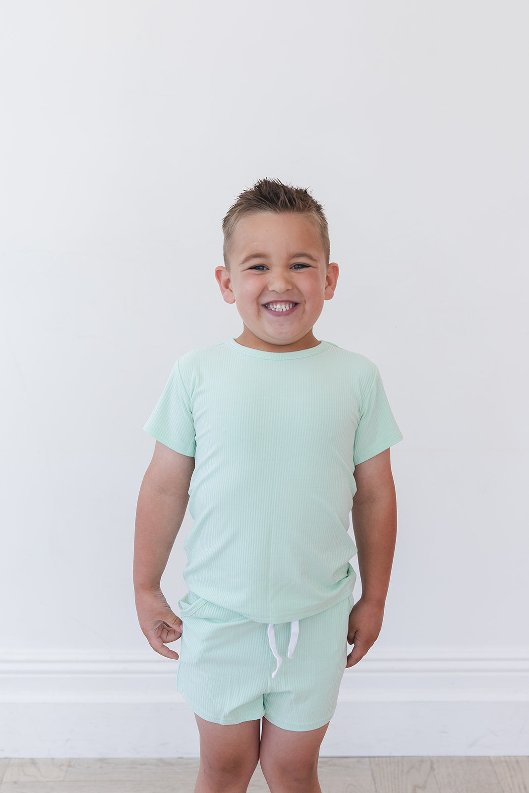 Lion Around Ribbed Pocket Short Set