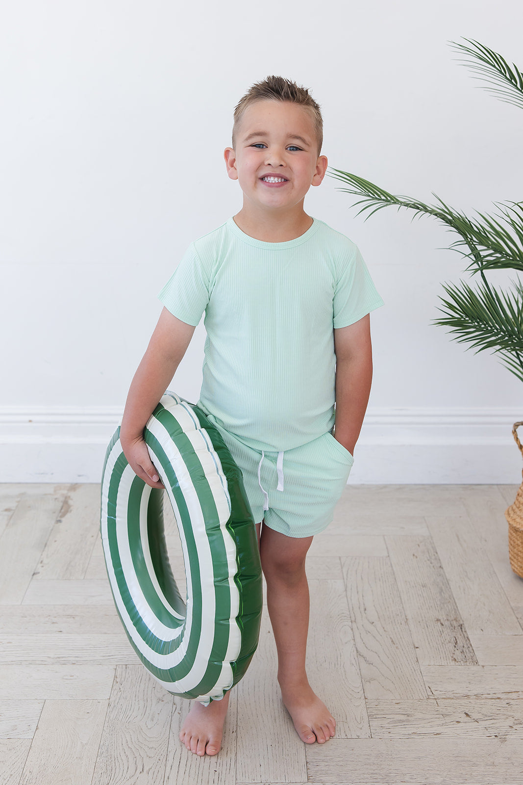 Lion Around Ribbed Pocket Short Set