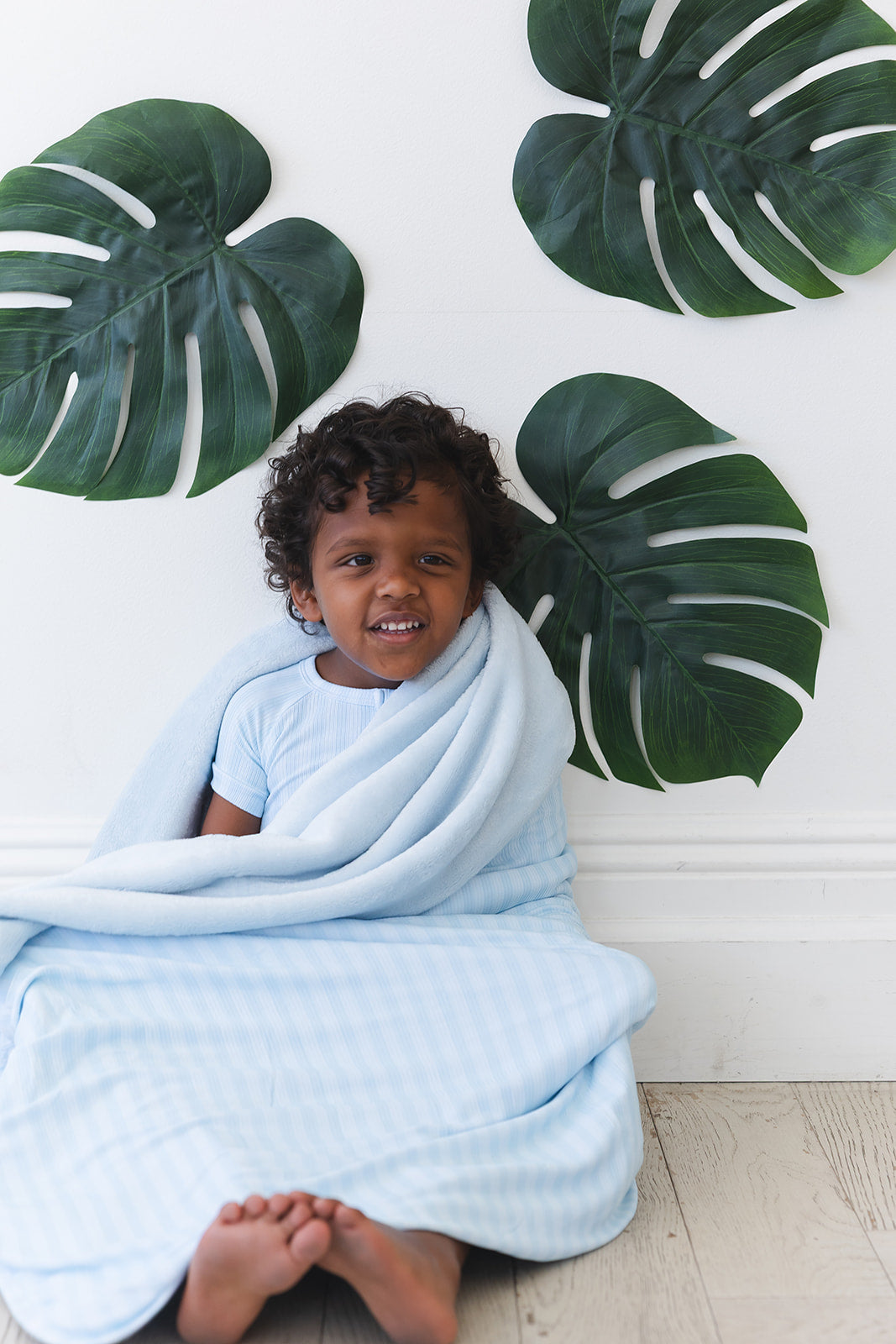 Oliver Ribbed Plush Blanket