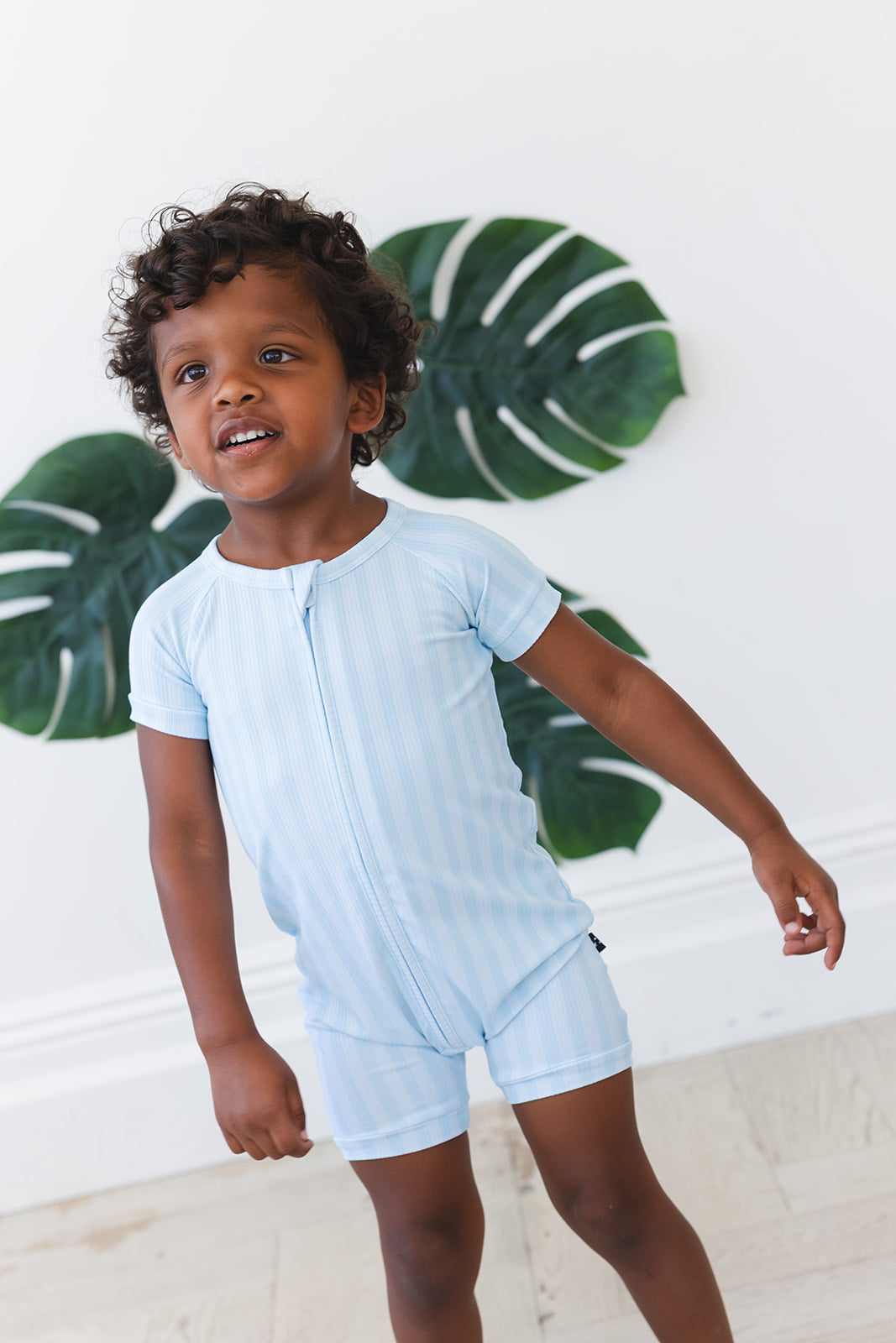 Oliver Ribbed Shortie Onesie