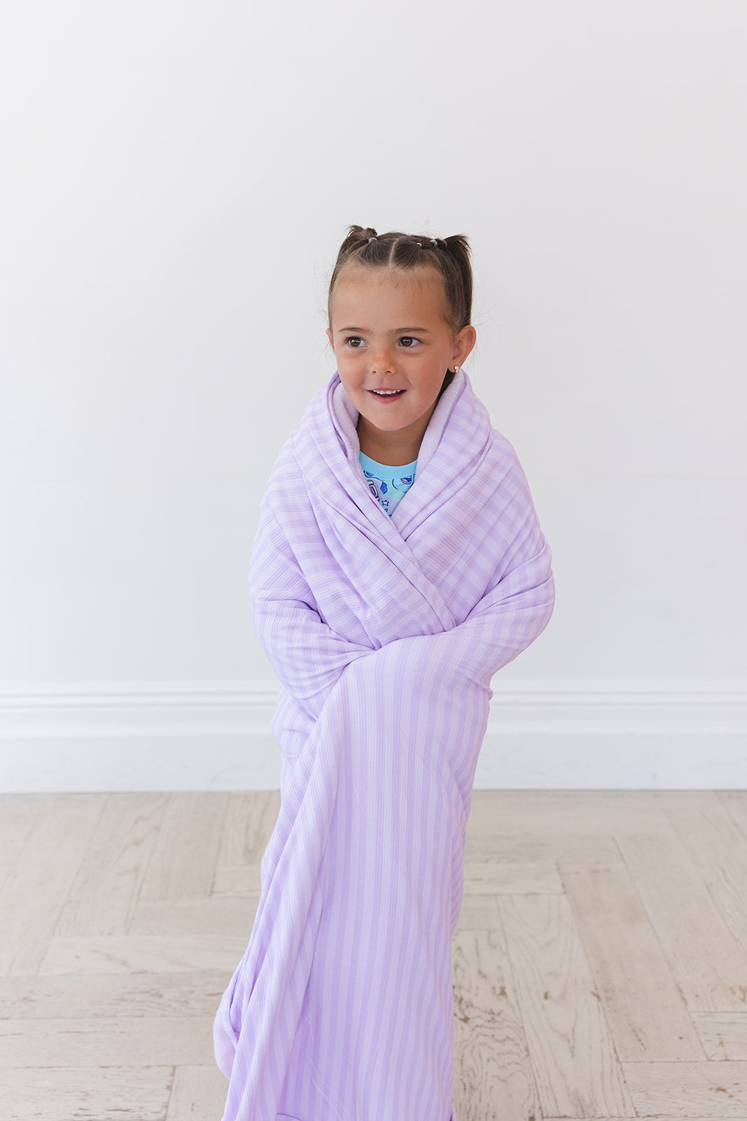 Amelia Ribbed Plush Blanket