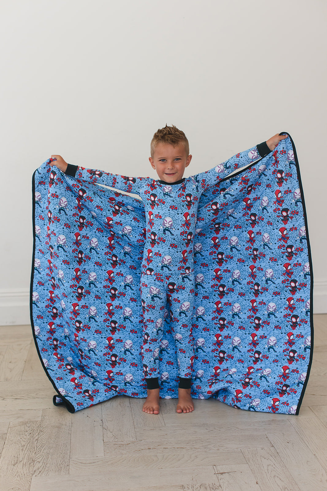 Webs UP 2-Piece Pajama Set