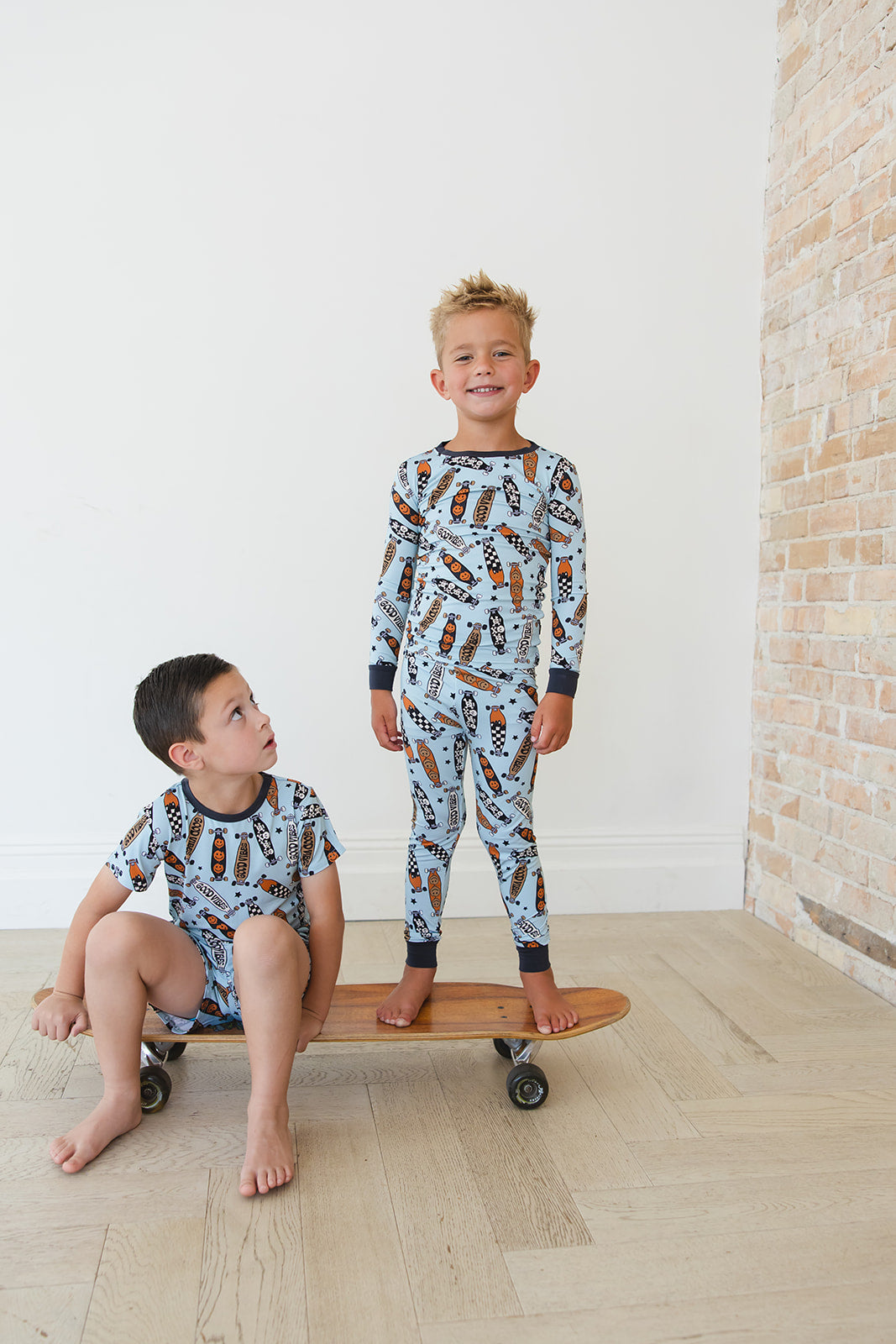 Aleister 2-Piece Pajama Set