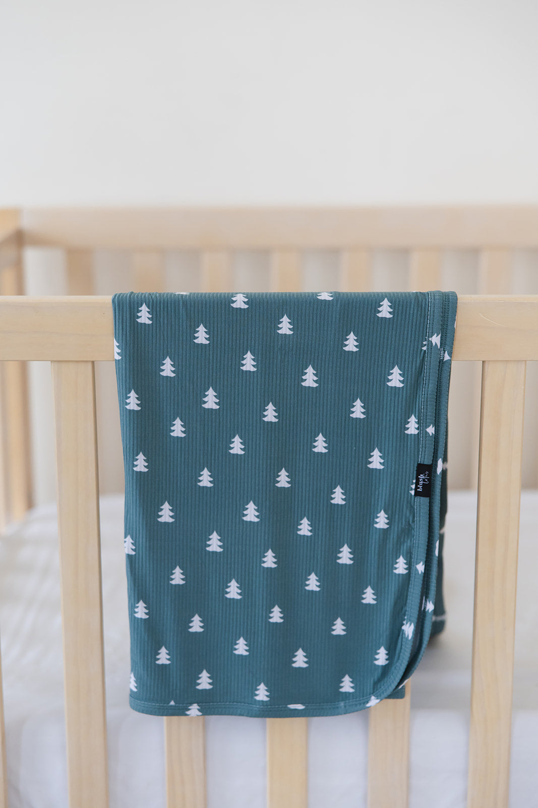 Northern Pine Ribbed Lightweight Blanket