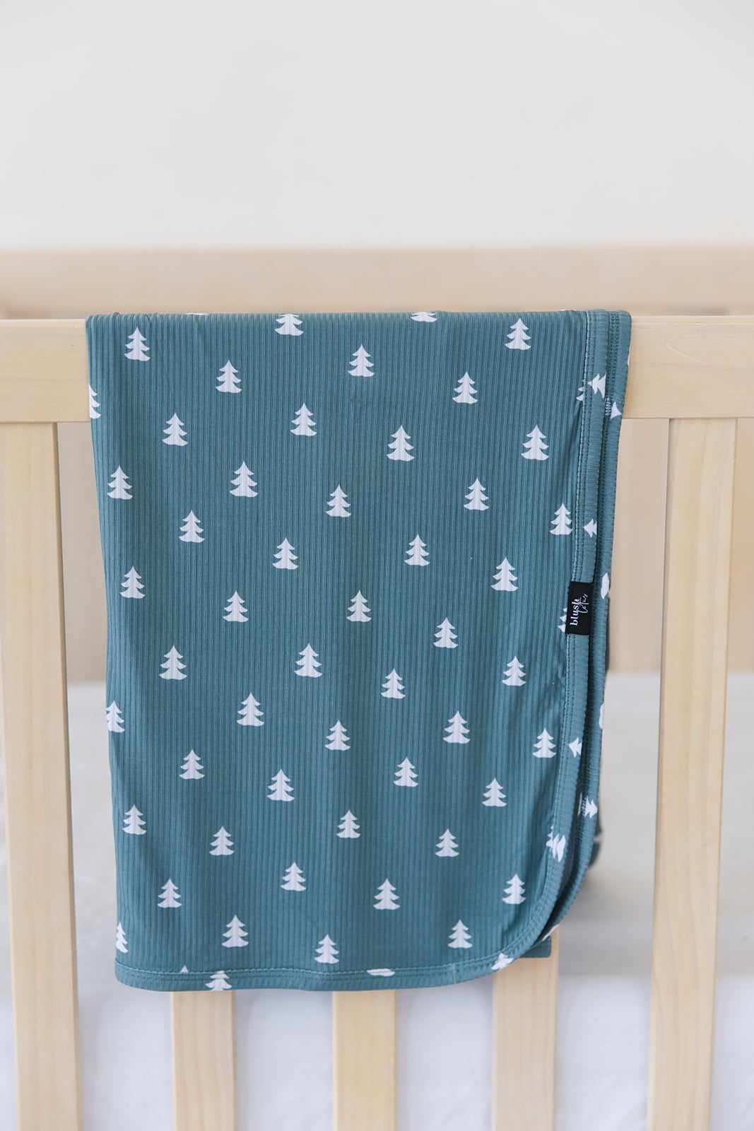 Northern Pine Ribbed Lightweight Blanket